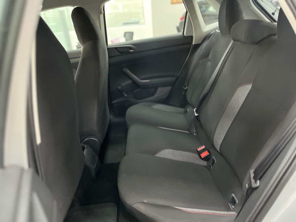 Polo Track 1.0 Flex 12V 5p