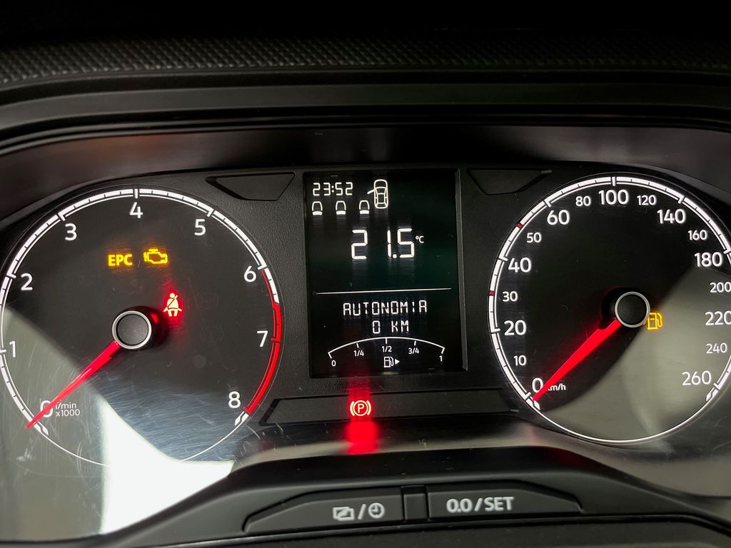 Polo Track 1.0 Flex 12V 5p