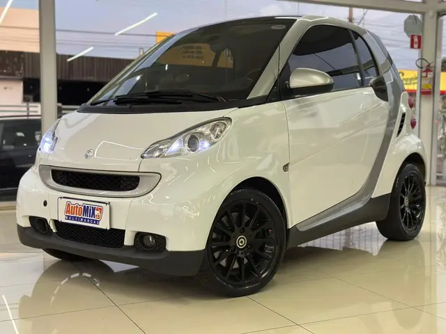 Carro Smart Fortwo Coupe 2010 fortwo Coupé Passion 1.0 12V