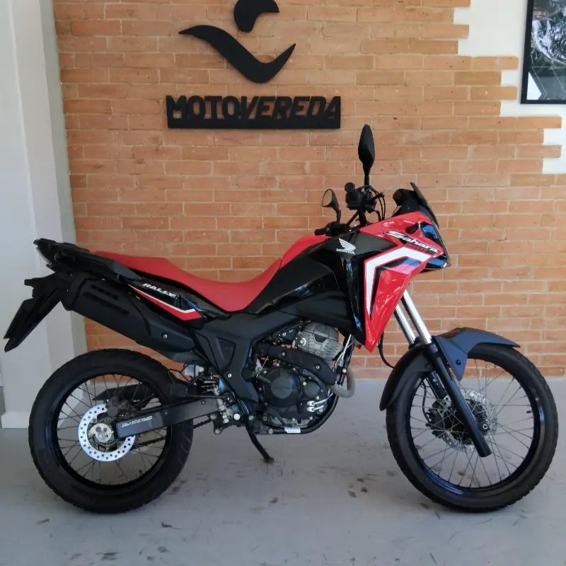 Honda XRE Sahara 300 Rally