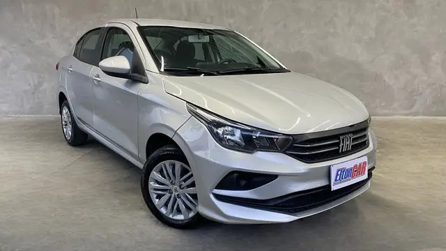 Carro Fiat Cronos 2023 Drive 1.0 (Flex) MT
