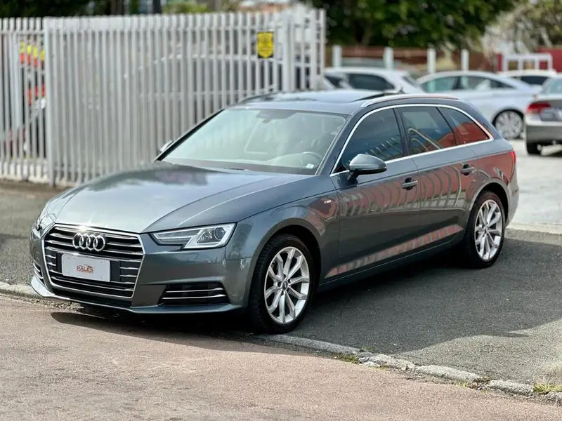 Audi A4 Avant A4 2.0 TFSI Avant Launch Edition Plus S-Tronic