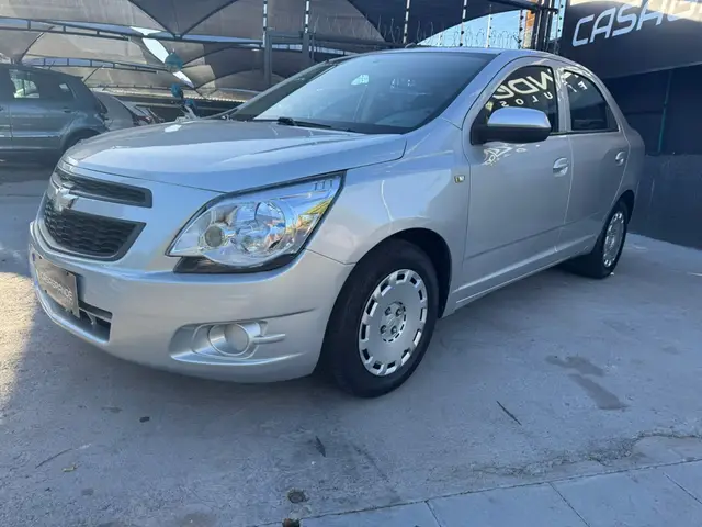 Carro Chevrolet Cobalt 2014 LS 1.4 8V (Flex)