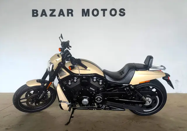 Carro Harley-Davidson V Rod Custom 2014 Night Rod Special