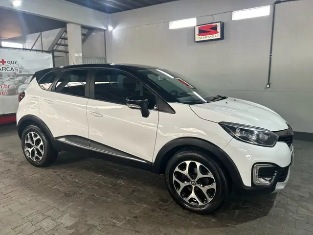 Carro Renault Captur 2018 Intense 1.6 16v SCe CVT (Flex)
