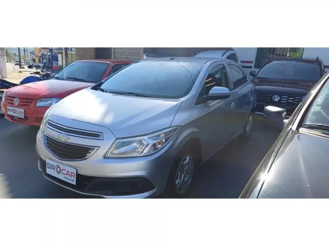 Carro Chevrolet Onix 2013 1.0 LS SPE/4