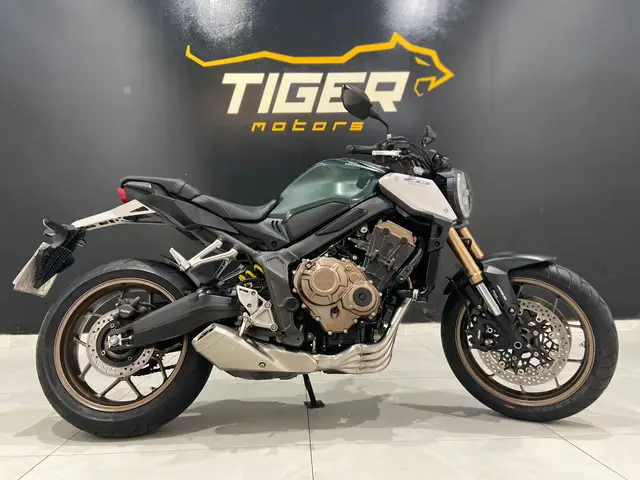 Carro Honda CB 650R 2023 (ABS)