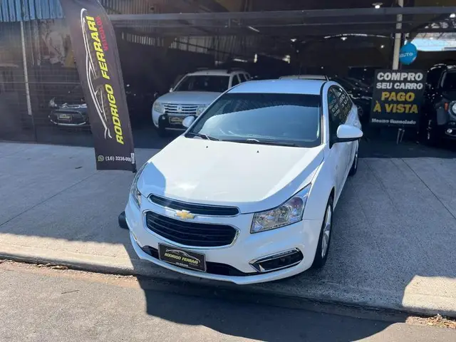 Carro Chevrolet Cruze 2015 LT 1.8 16V Ecotec (Flex)