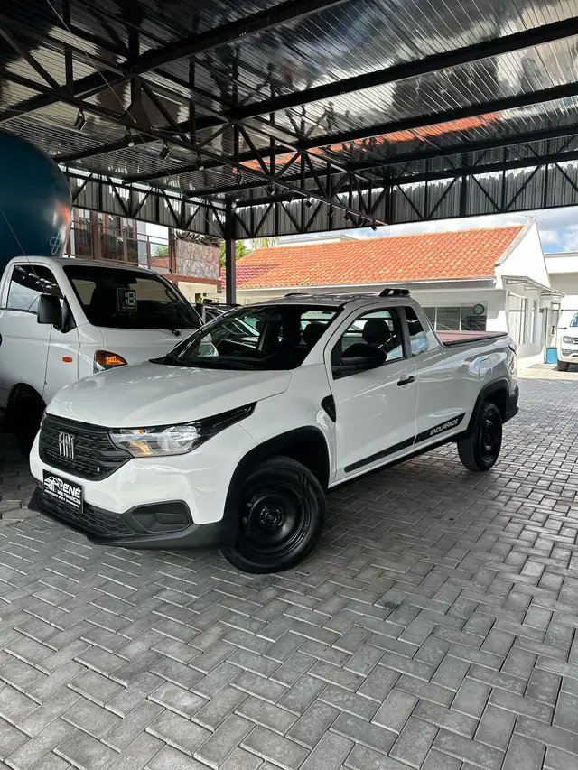 Carro Fiat Strada 2021 Endurance 1.4 CS (Flex)