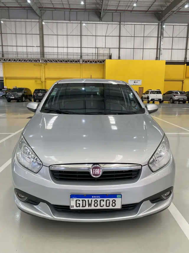 Carro Fiat Grand Siena 2018 Evo Attractive 1.4 8V (Flex)