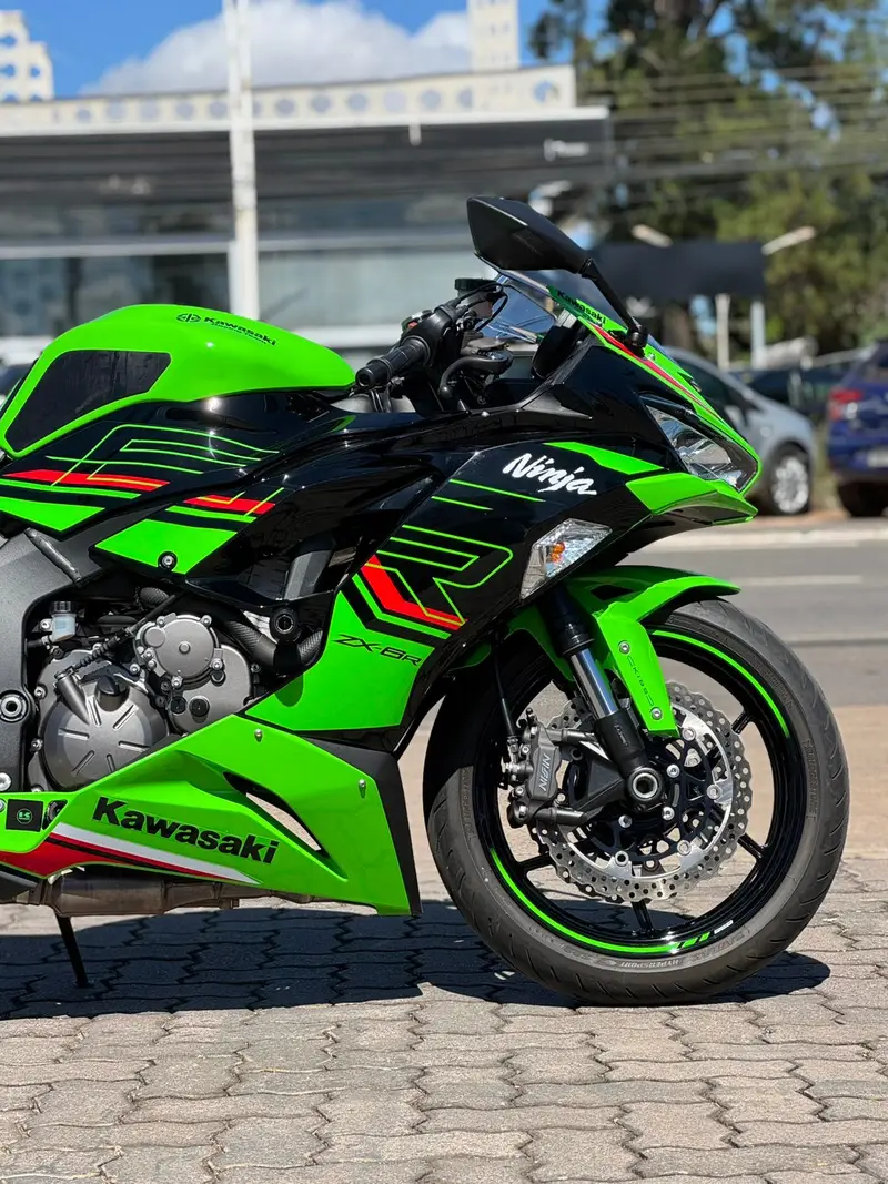 Kawasaki Ninja ZX-6R