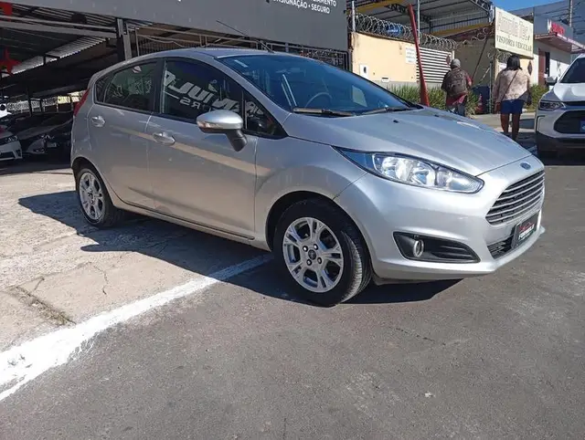 Carro Ford New Fiesta Hatch 2015 New Fiesta S 1.5 16V