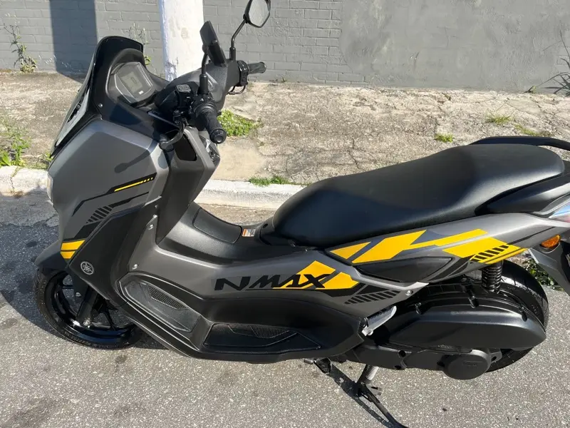 Yamaha NMax Connected SE 160