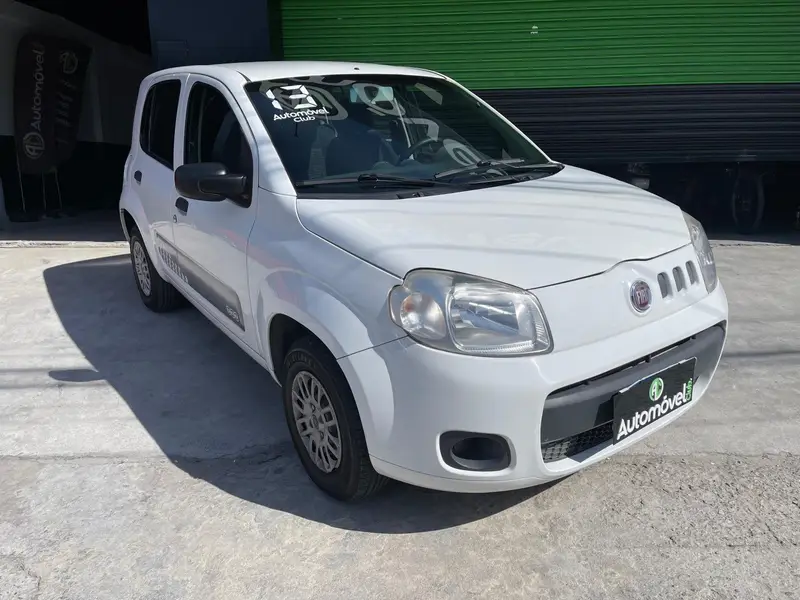 Fiat Uno Vivace 1.0 8V (Flex) 4p