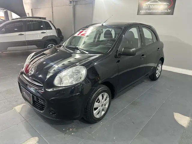 Carro Nissan March 2012 1.0 16V (Flex)