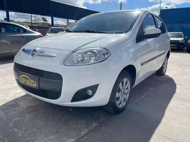 Carro Fiat Palio 2016 ATTRA. Best Seller 1.4 EVO Flex 5p