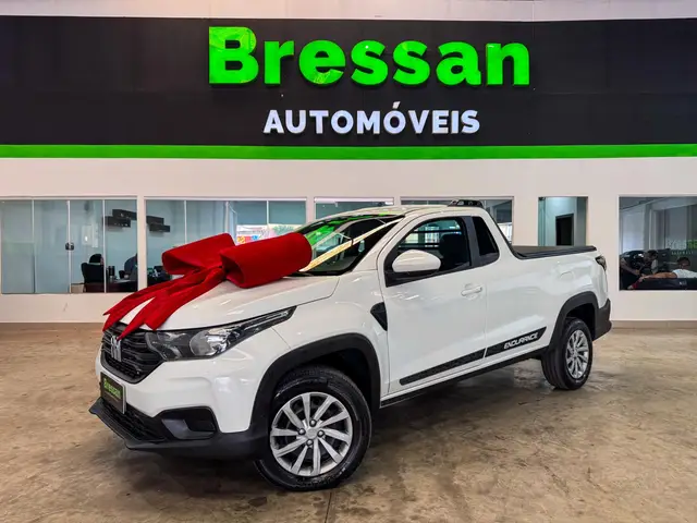 Carro Fiat Strada 2023 Endurance 1.4 Cabine Plus (Flex)