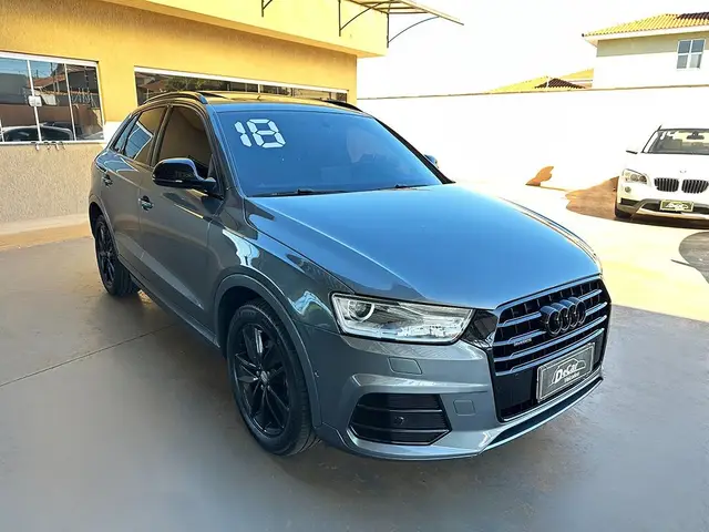 Carro Audi Q3 2018 2.0 TFSI Ambiente S Tronic Quattro