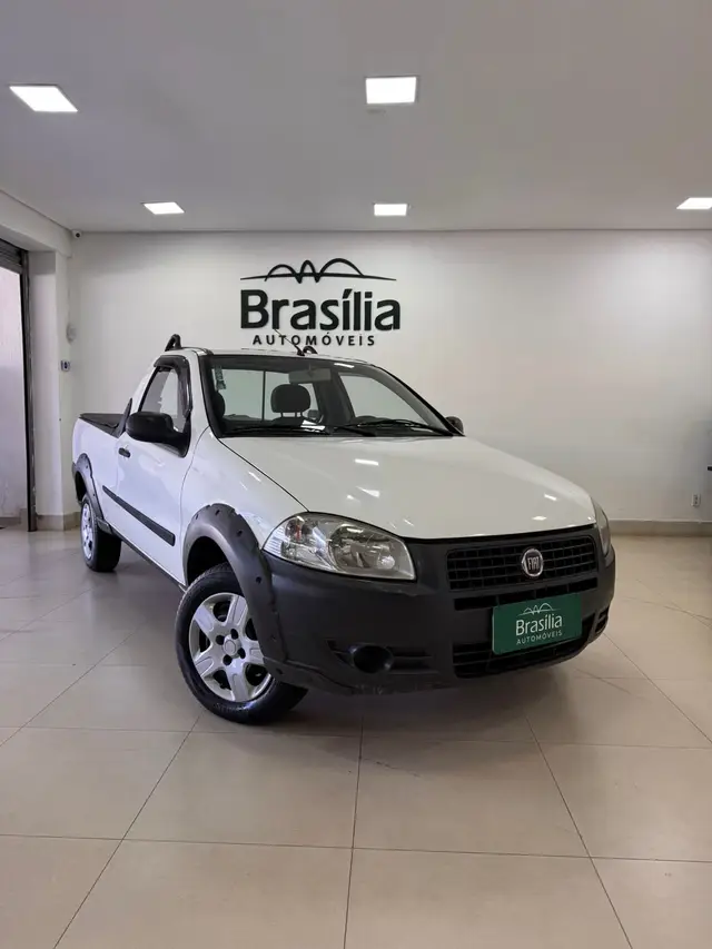 Carro Fiat Strada 2013 Working 1.4 (Flex)