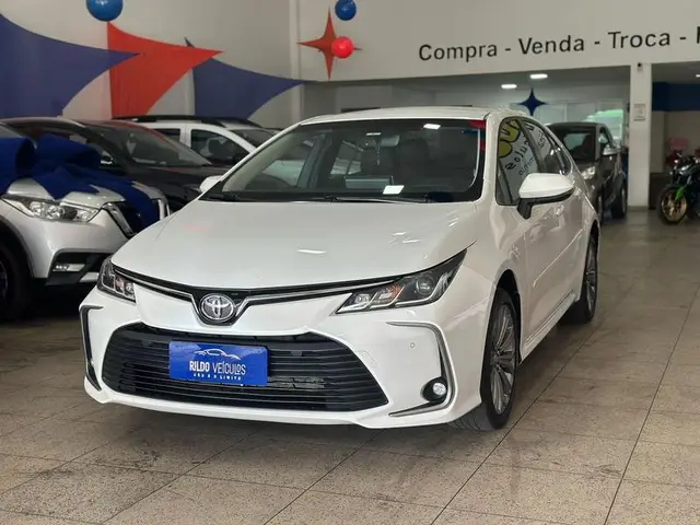 Carro Toyota Corolla 2022 XEi 2.0 Flex 16V Aut.