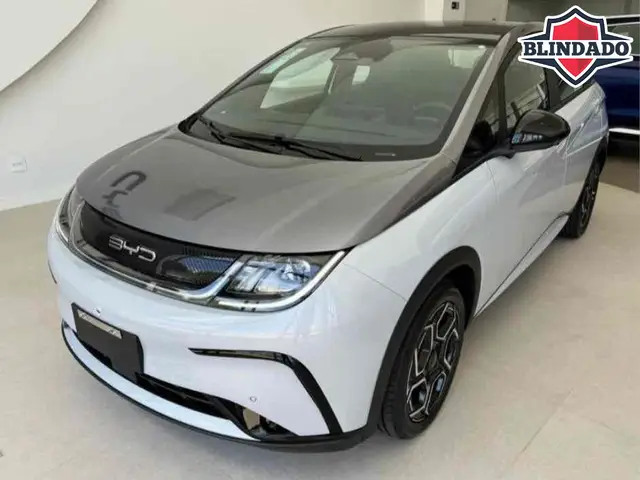Carro BYD Dolphin 2025 Plus