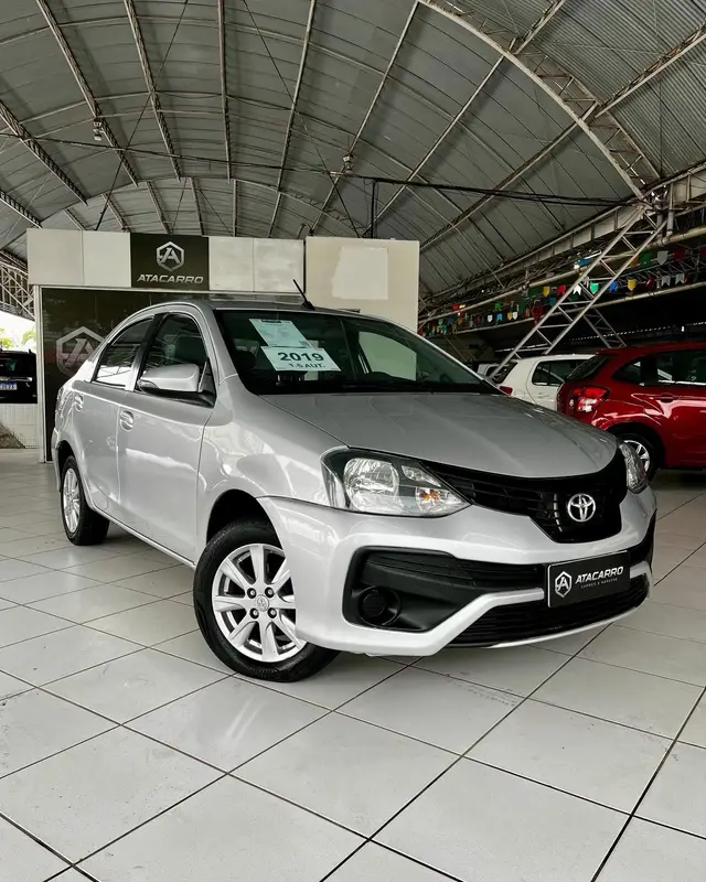 Carro Toyota Etios Sedan 2019 X Plus 1.5 (Aut) (Flex)