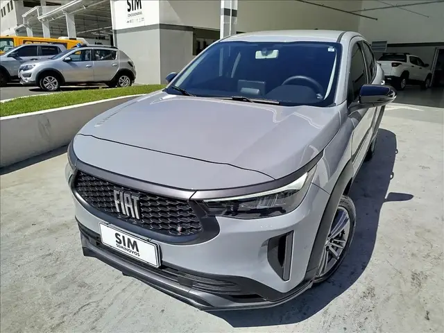 Carro Fiat Fastback 2024 Turbo 200