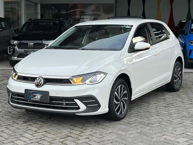 Carro Volkswagen Polo 2023 Highline (Aut) (Flex)
