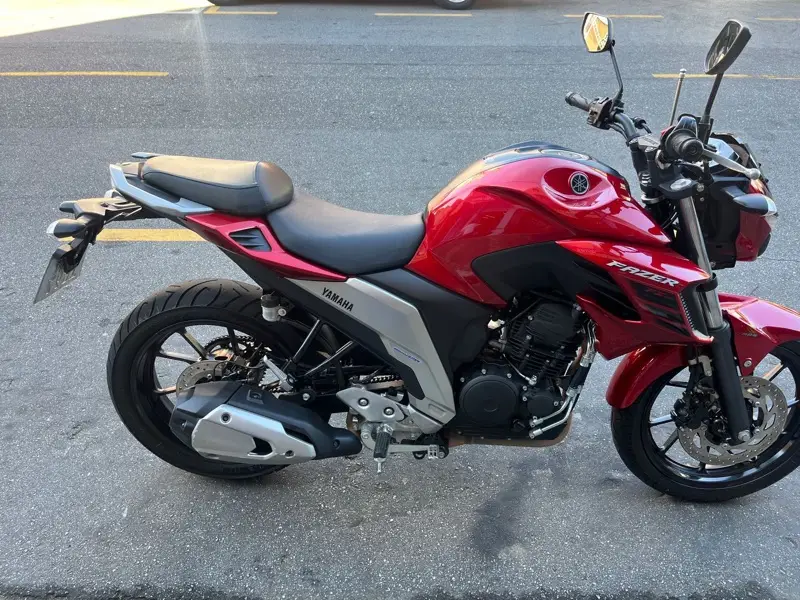 Yamaha Fazer FZ25 Flex