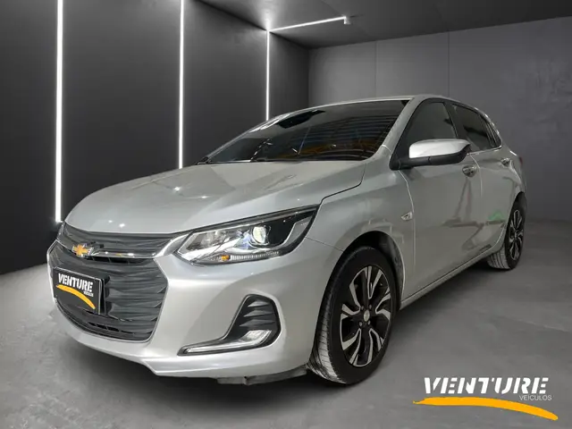 Carro Chevrolet Onix Plus 2023 Premier 1.0 Turbo (Aut.)