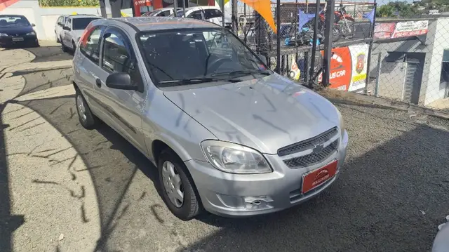 Carro Chevrolet Celta 2013 LS 1.0 (Flex) 2p