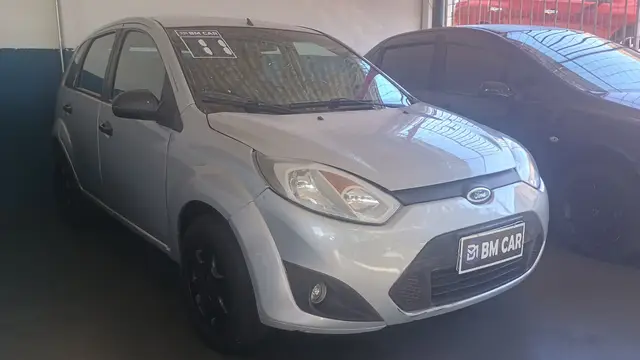 Carro Ford Fiesta Hatch 2011 1.6 (Flex)