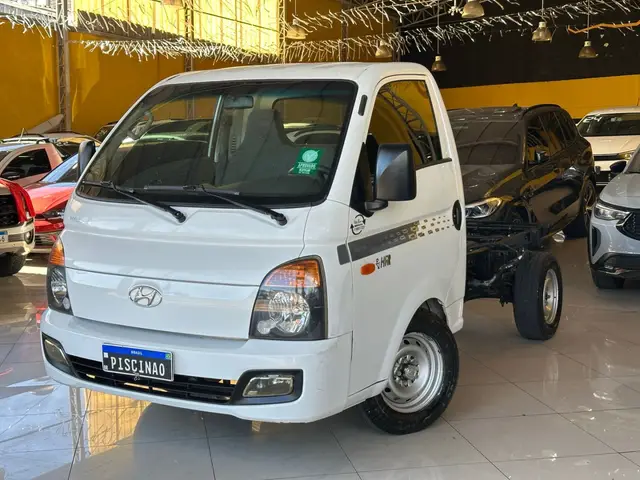 Carro Hyundai HR 2014 2.5 CRDi HD Longo sem Caçamba