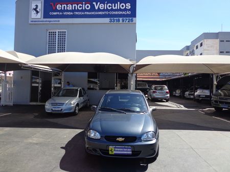 Classic Corsa Sedan  Life 1.0 (Flex)