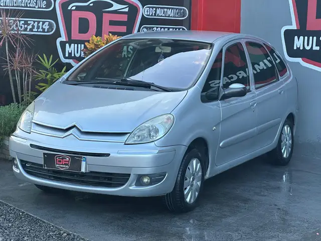 Carro Citroën Xsara Picasso 2008 GLX 1.6 16V (flex)