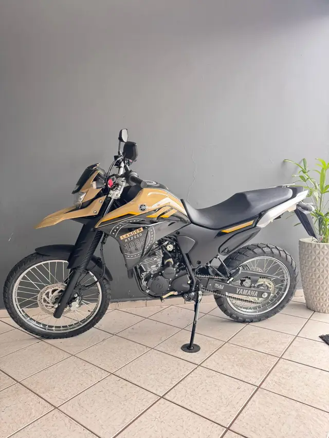 Carro Yamaha XTZ 250 Lander 2024 ABS