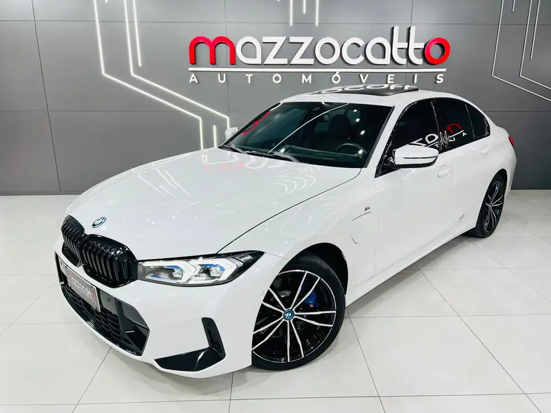 BMW 330e M Sport 2.0 Turbo (Aut.) (Híb.)