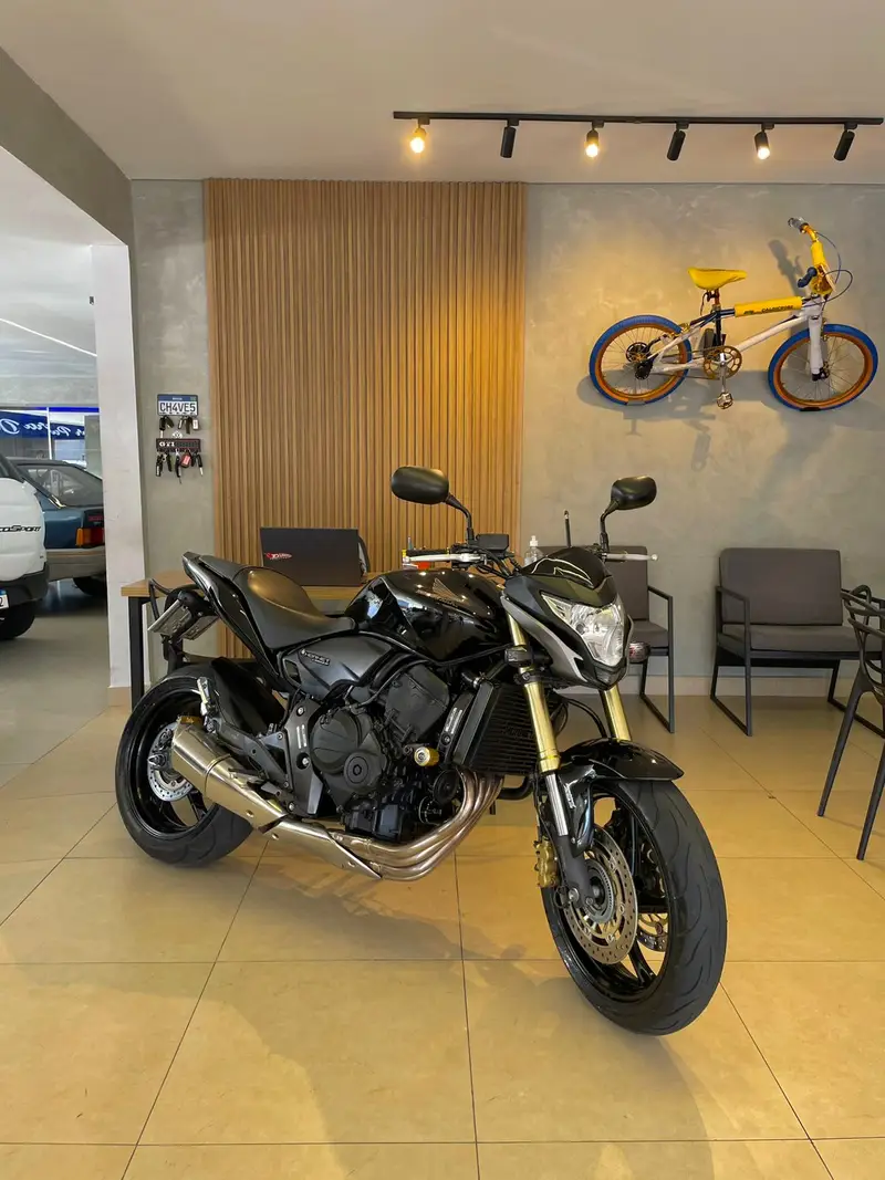 Honda CB 600F Hornet (ABS)