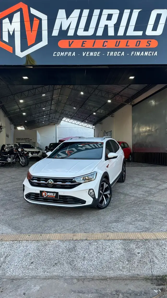 Carro Volkswagen Nivus 2024 Highline 200 TSI