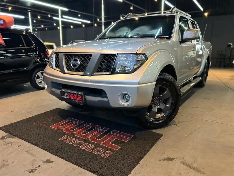 Nissan Frontier SE Attack 2.5 4x2 (Cab.Dupla)