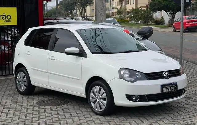 Carro Volkswagen Polo 2014 Hatch. Sportline 1.6 8V (Flex)
