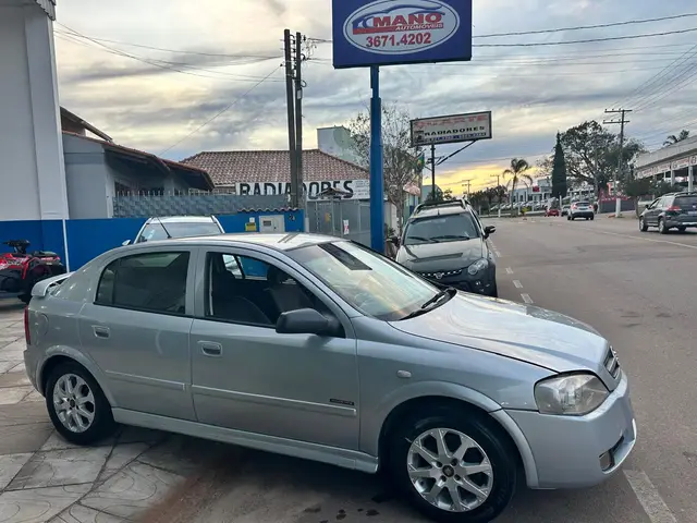 Carro Chevrolet Astra Hatch 2009 Advantage 2.0 Plus (Flex)