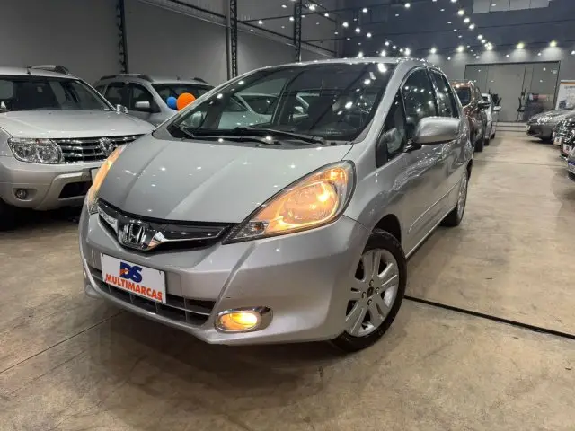 Carro Honda Fit 2014 LX 1.4 (flex)