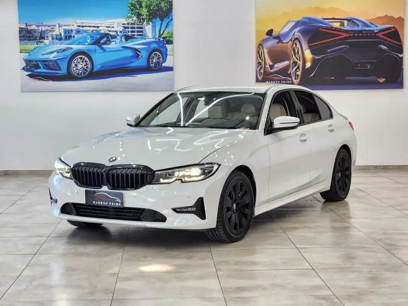 BMW 320i 2.0 Turbo