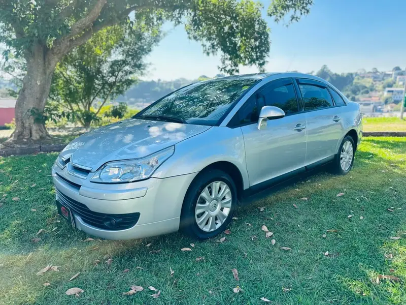 Citroën C4 Pallas GLX 2.0 16V (flex) (aut)