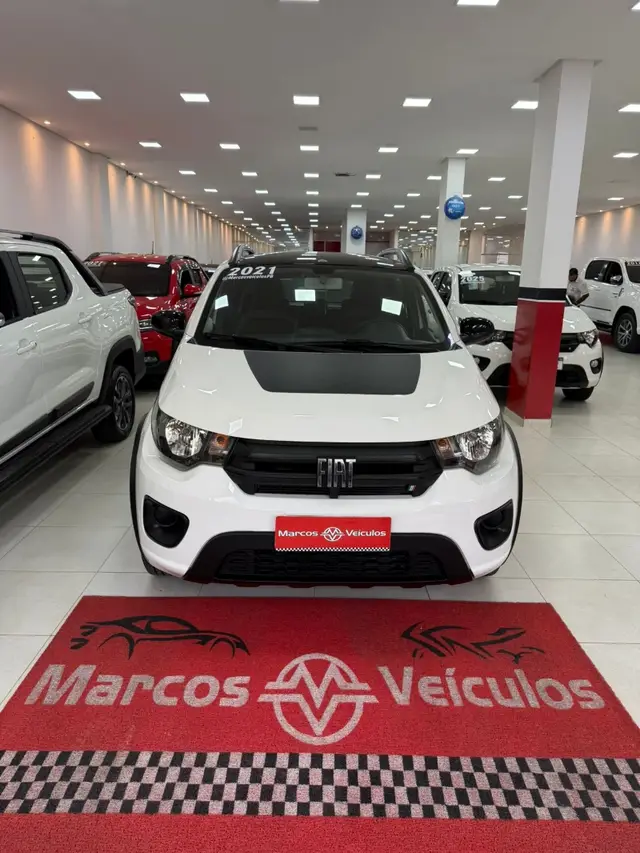 Carro Fiat Mobi 2021 Trekking 1.0 (Flex)
