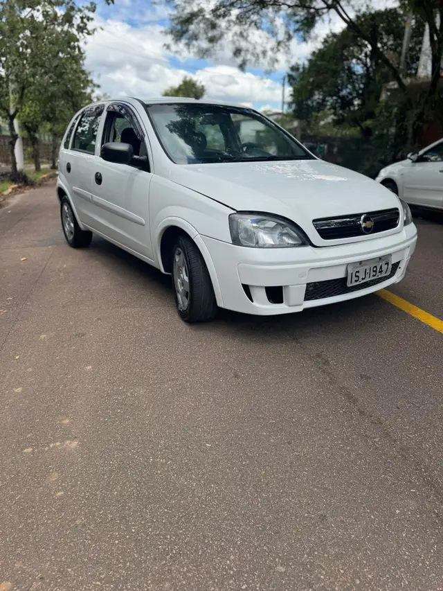 Carro Chevrolet Corsa Hatch 2012 Maxx 1.4 (Flex)