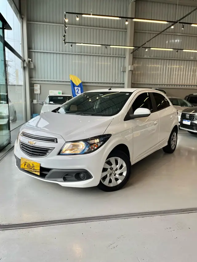 Carro Chevrolet Onix 2016 1.4 LT SPE/4