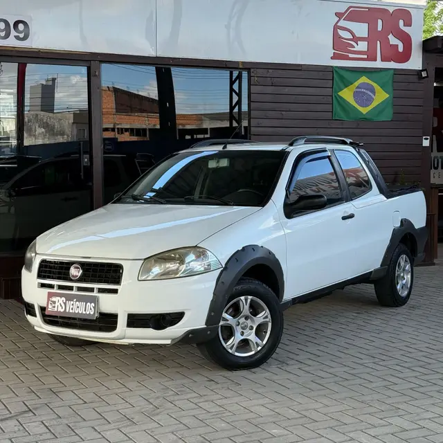 Carro Fiat Strada 2010 Working 1.4 (Flex) (Cabine Dupla)