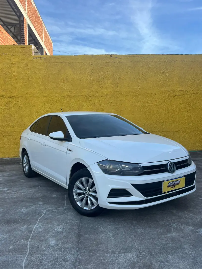Volkswagen Virtus 1.6 MSI 16V (Flex)